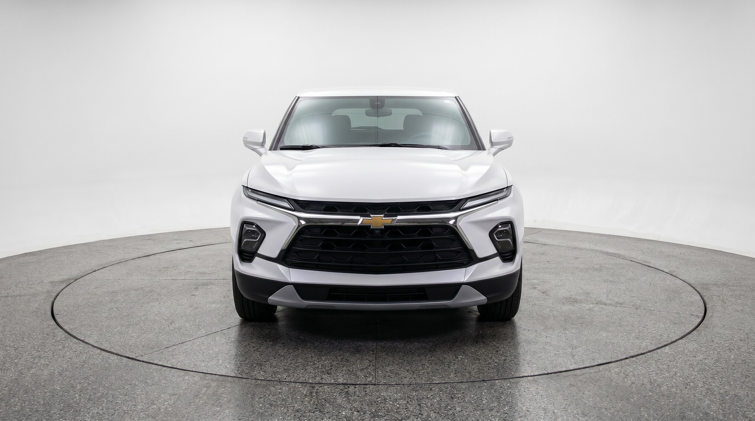 Thumbnail: 2026 Chevrolet Blazer - 2