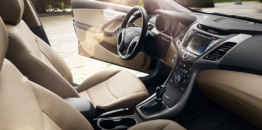 2016 Hyundai Elantra header