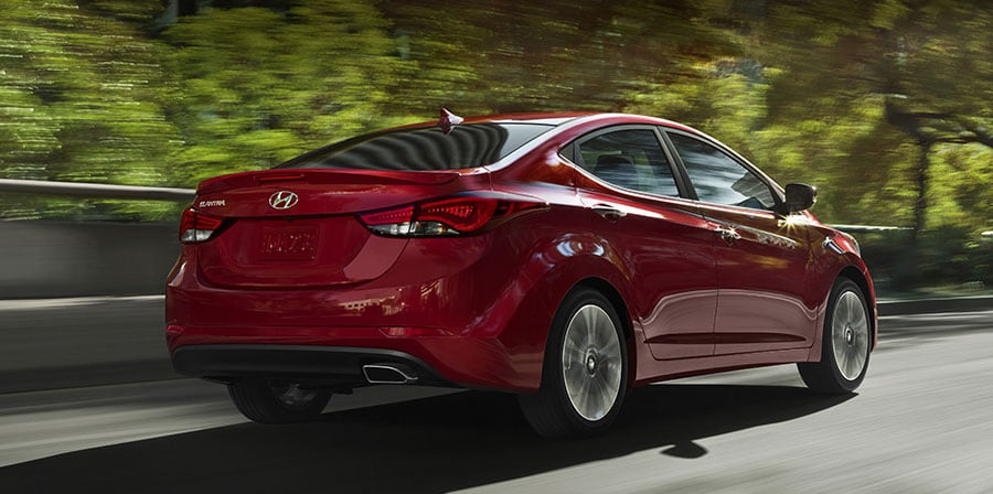 2016 Hyundai Elantra header