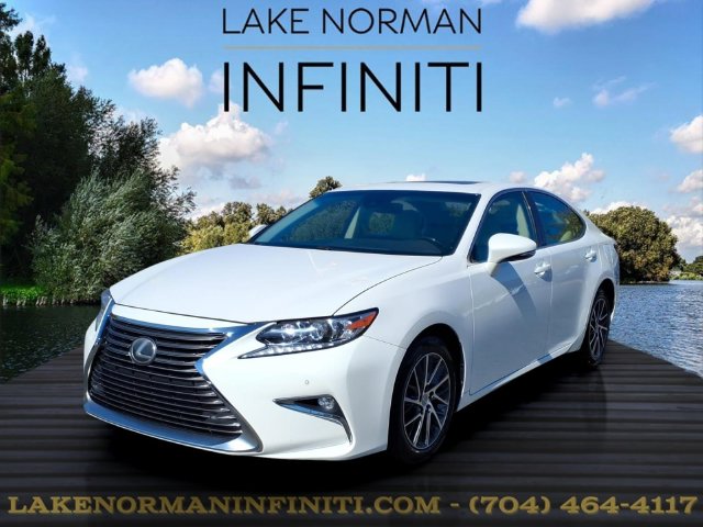 2016 Lexus ES