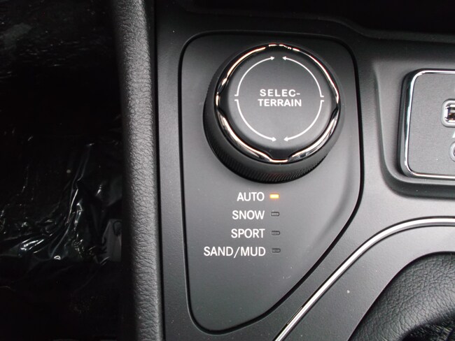 New 2019 Jeep Cherokee Latitude Plus 4x4 For Sale