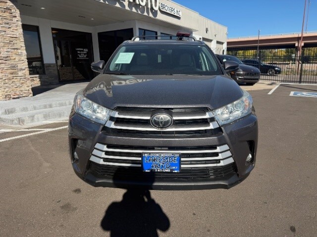 2018 Toyota Highlander XLE photo 3