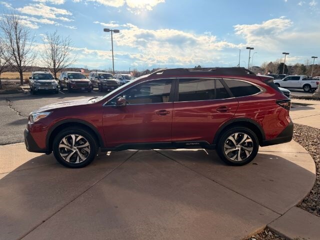2022 Subaru Outback Limited photo 3