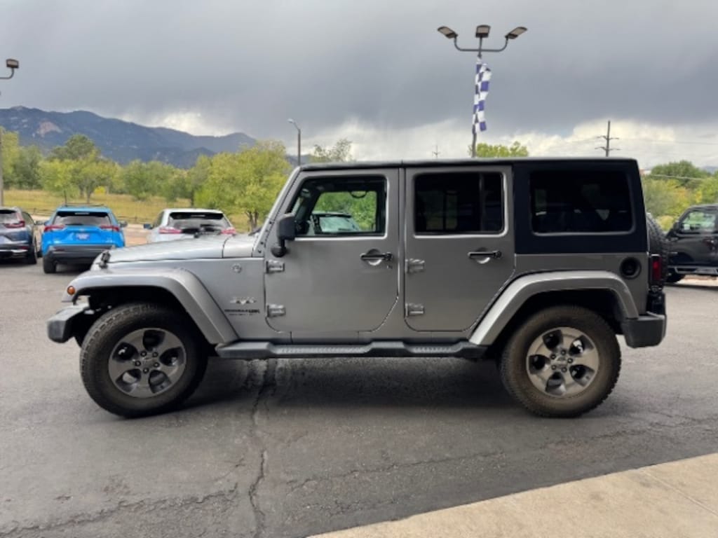 Used 2018 Jeep Wrangler JK Unlimited Sahara SUV