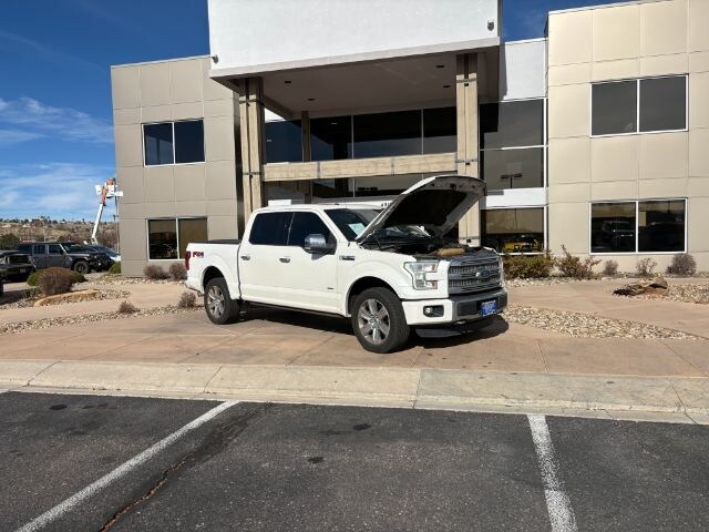 2016 Ford F-150 Platinum photo 2
