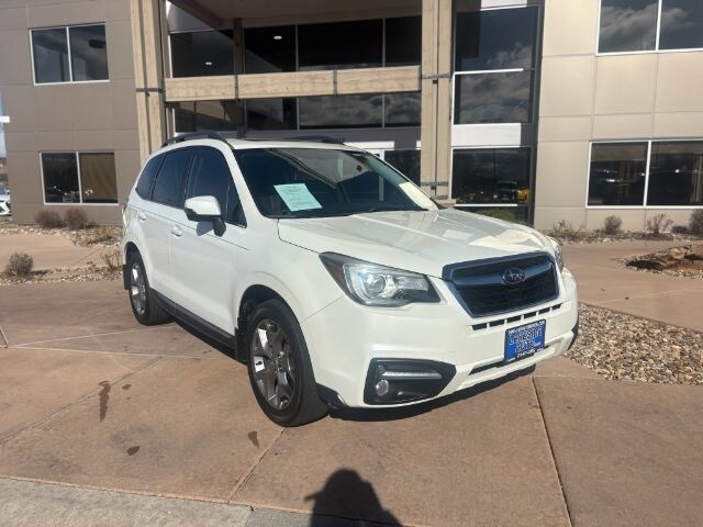 2017 Subaru Forester 2.5i Touring photo 4