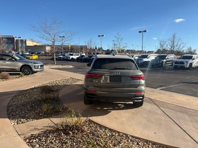 2024 Audi Q3 S line Premium photo 4
