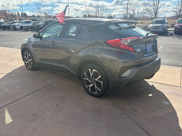 2018 Toyota C-HR XLE photo 4