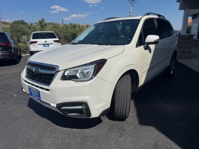 2018 Subaru Forester 2.5i Touring photo 2