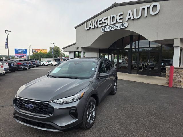 2025 Ford Escape