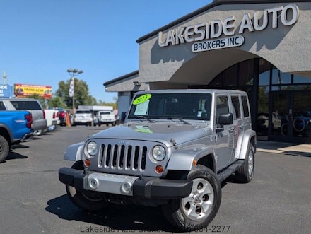 2013 Jeep Wrangler Unlimited Sahara SUV