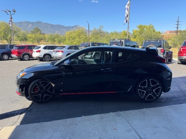 2022 Hyundai Veloster N Base photo 2