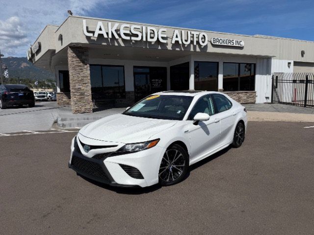 2020 Toyota Camry Hybrid