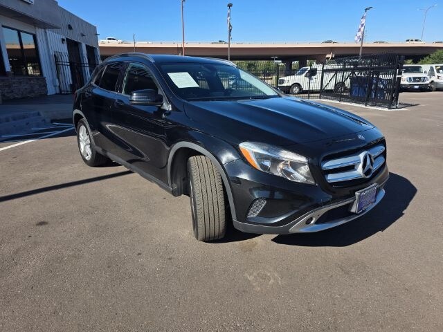 2015 Mercedes Benz GLA 250 photo 2