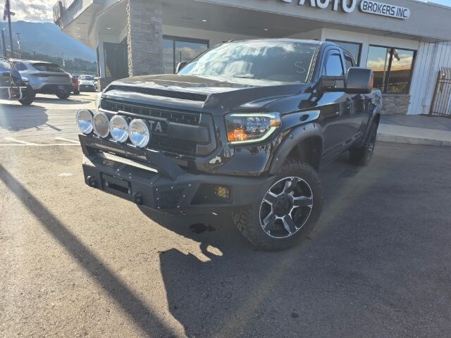 2015 Toyota Tundra SR5 Grade photo 4