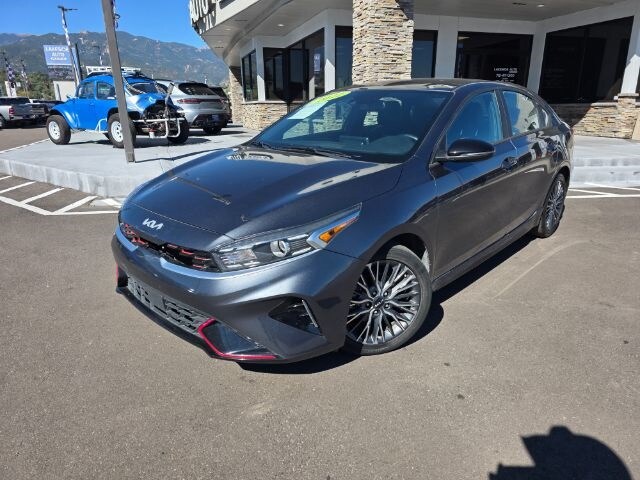 2022 Kia Forte GT-Line photo 2