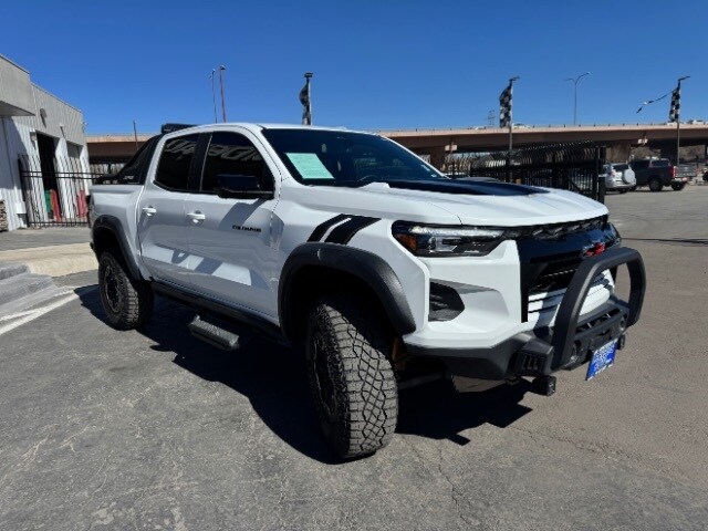 2023 Chevrolet Colorado ZR2 photo 3