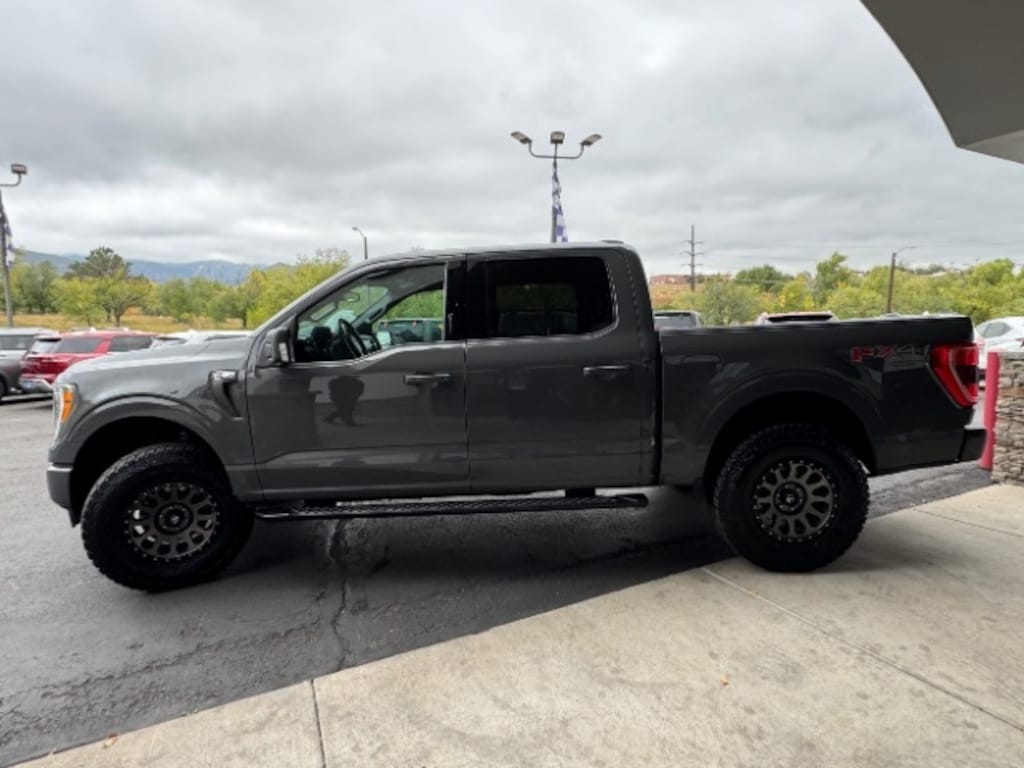Used 2021 Ford F-150 XLT Truck