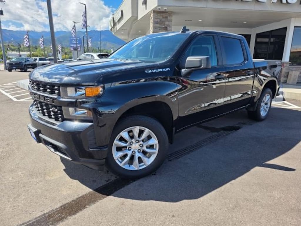 Used 2022 Chevrolet Silverado 1500 LTD Custom Truck