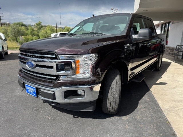 2020 Ford F-150 XLT photo 2