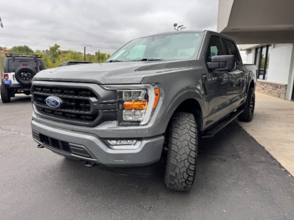 Used 2021 Ford F-150 XLT Truck