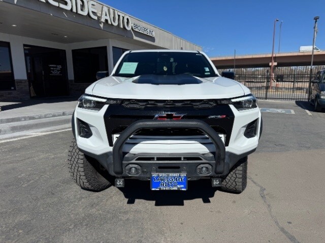 2023 Chevrolet Colorado ZR2 photo 2