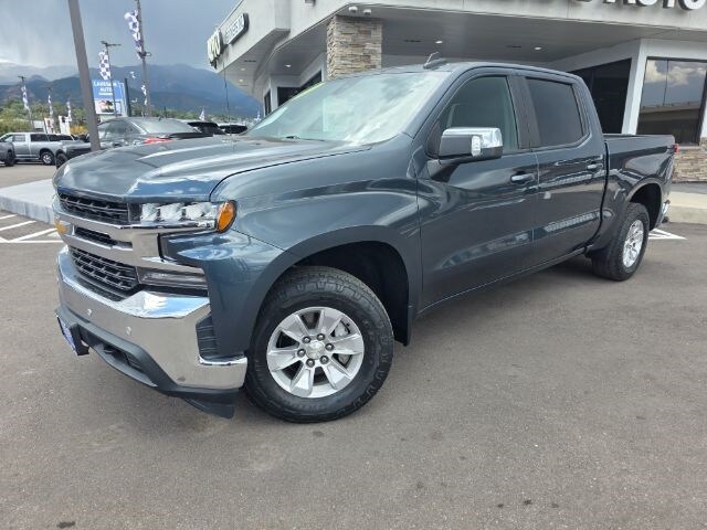 2019 Chevrolet Silverado 1500 LT photo 2