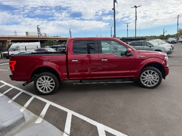 2018 Ford F-150 Limited photo 2
