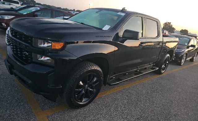 2020 Chevrolet Silverado 1500 Custom 4WD Crew Cab Short Box's photo