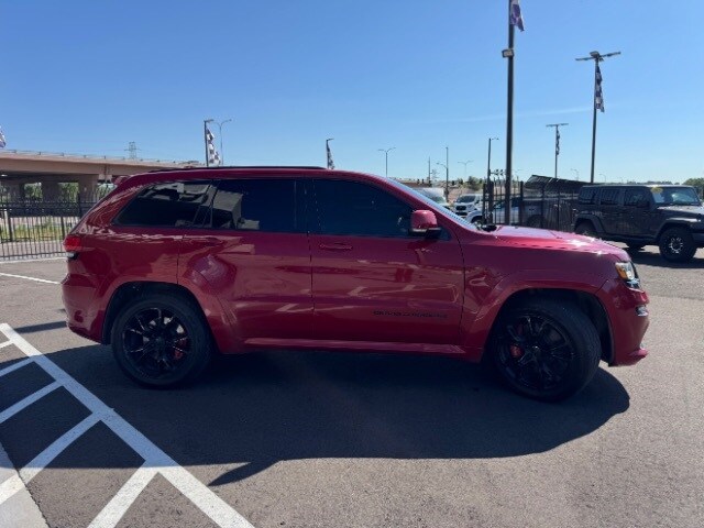 2015 Jeep Grand Cherokee SRT8 photo 2