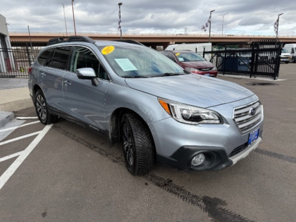 Used 2017 Subaru Outback 2.5i SUV