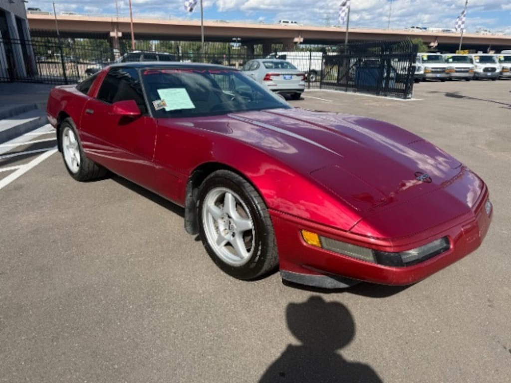 Used 1995 Chevrolet Corvette Base Coupe