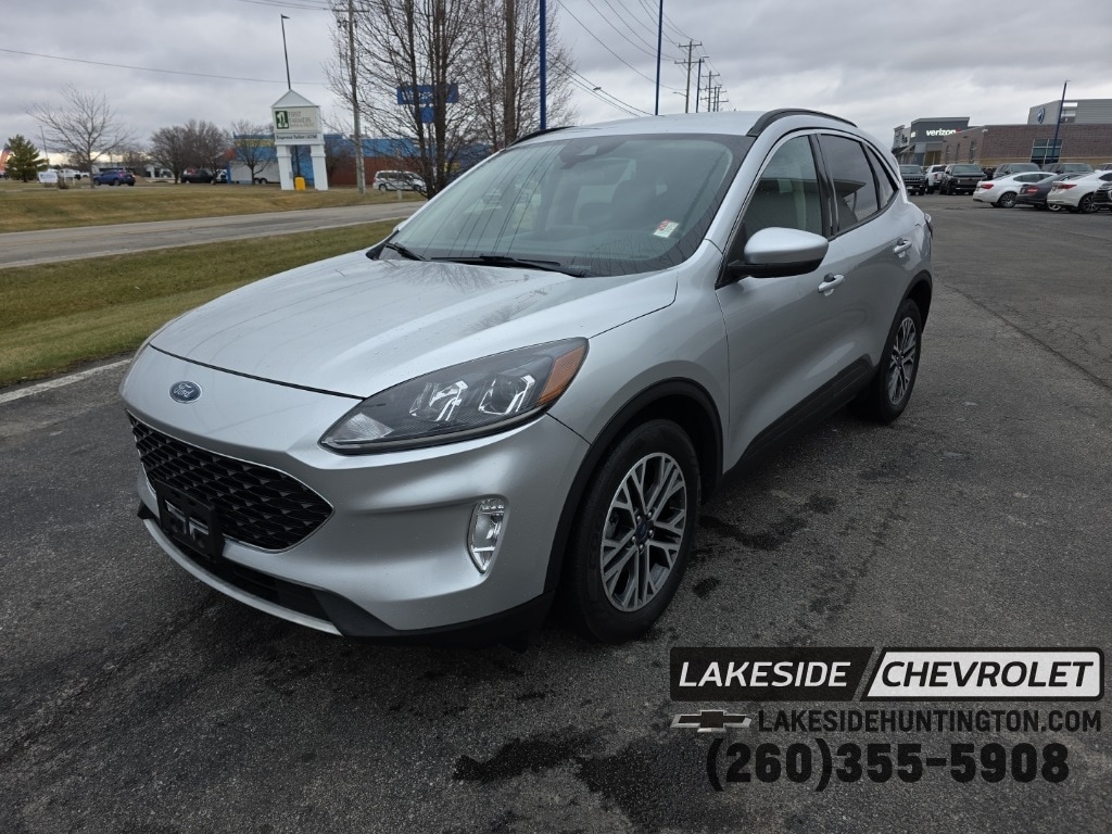 2020 Ford Escape SEL's photo