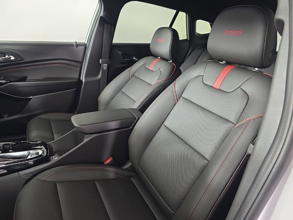 2026 Chevrolet Trax RS - Photo 15