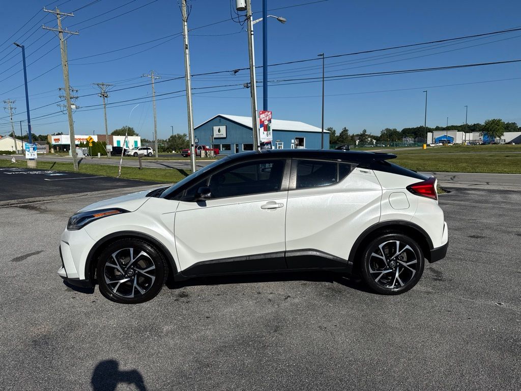 Used 2020 Toyota C-HR XLE with VIN NMTKHMBX5LR107497 for sale in Huntington, IN
