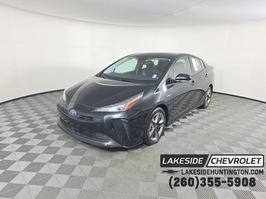 Used 2019 Toyota Prius L Hatchback