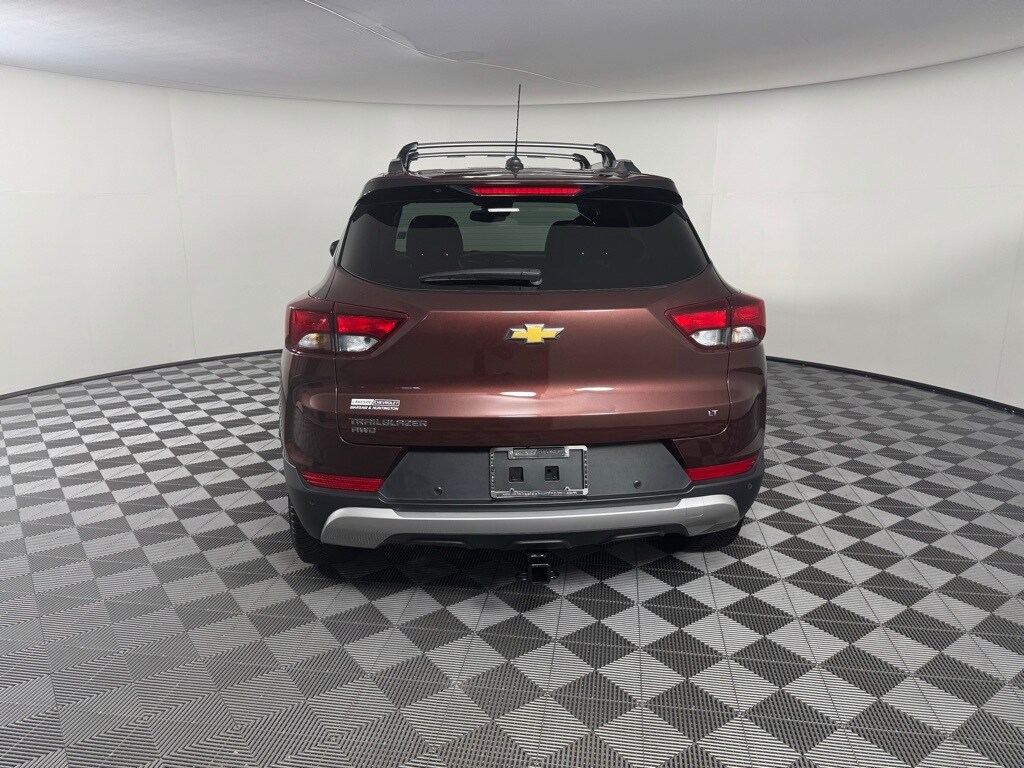 2022 Chevrolet Trailblazer LT photo 3