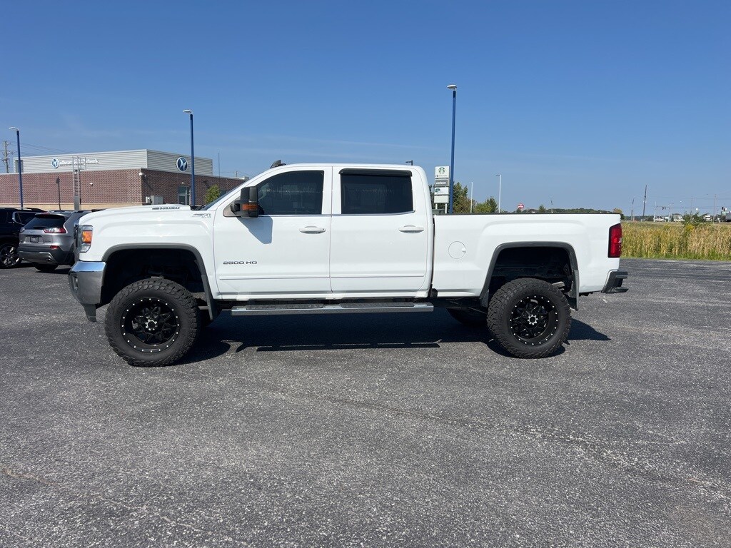 2018 Gmc Sierra SLE photo 2