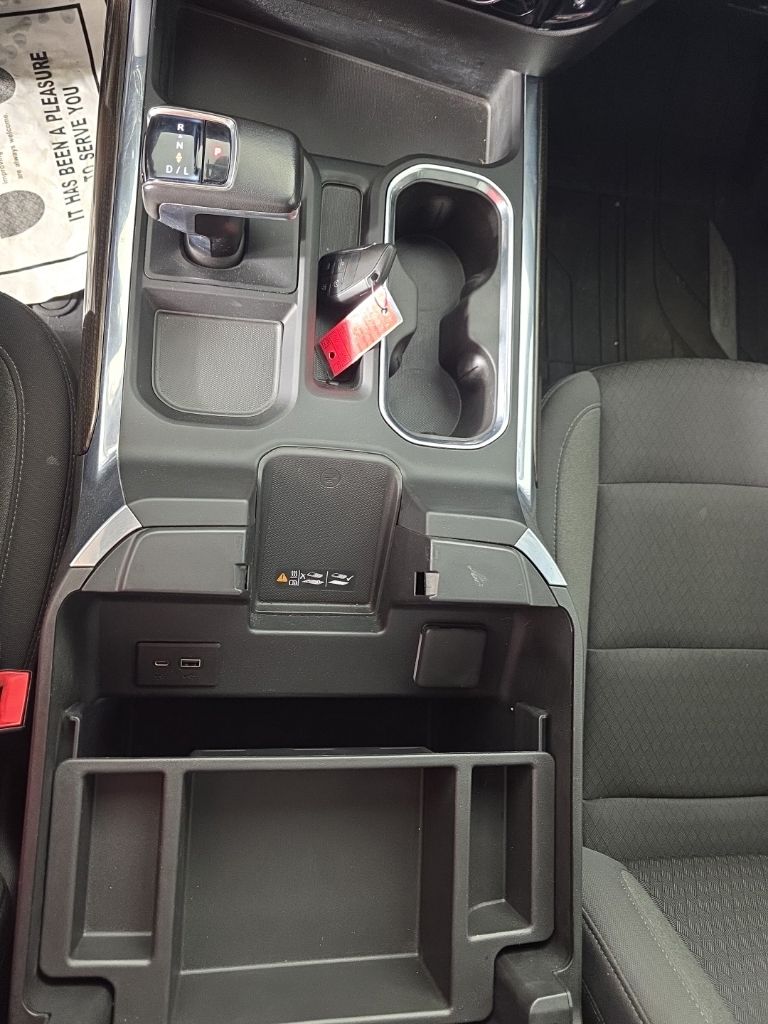 2022 Chevrolet Silverado 1500 RST - Photo 23