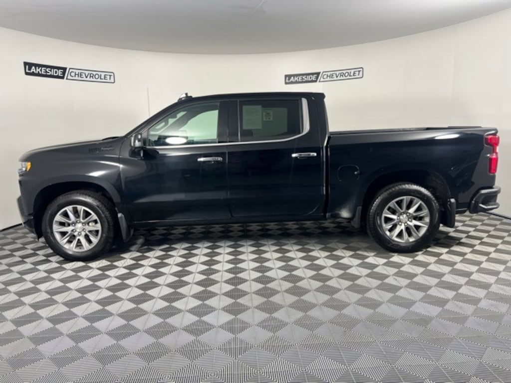 Used 2022 Chevrolet Silverado 1500 LTD High Country Truck