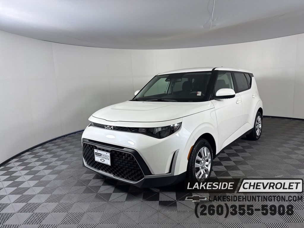 2025 Kia Soul 2.0L LX IVT's photo