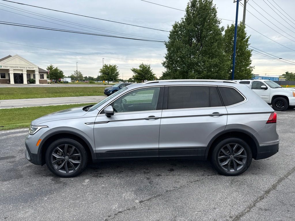 Used 2023 Volkswagen Tiguan SE with VIN 3VVMB7AX8PM005259 for sale in Huntington, IN
