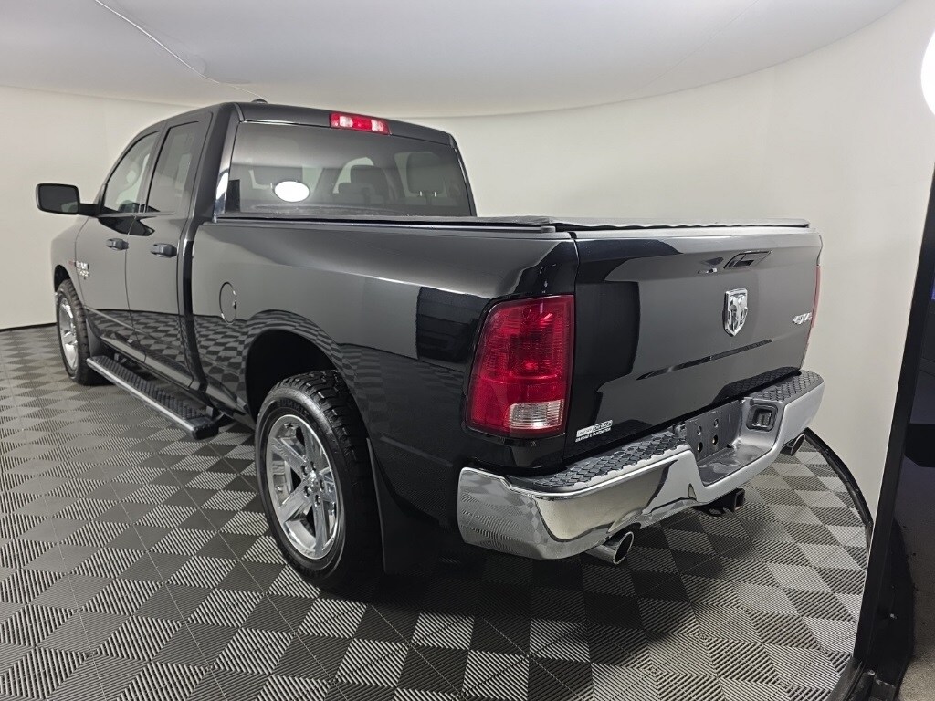 2019 Ram 1500 Classic Tradesman photo 3