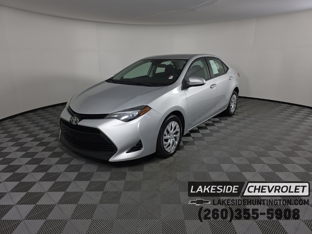 2018 Toyota Corolla LE's photo