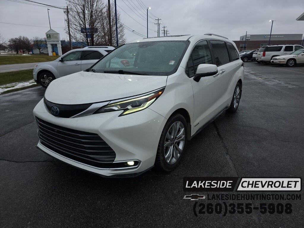 Used 2021 Toyota Sienna Platinum 7 Passenger Minivan/Van