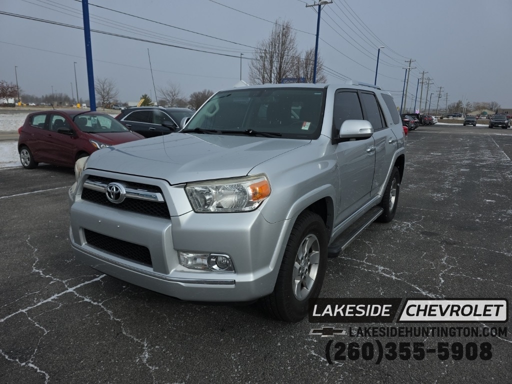 2013 Toyota 4Runner SR5's photo