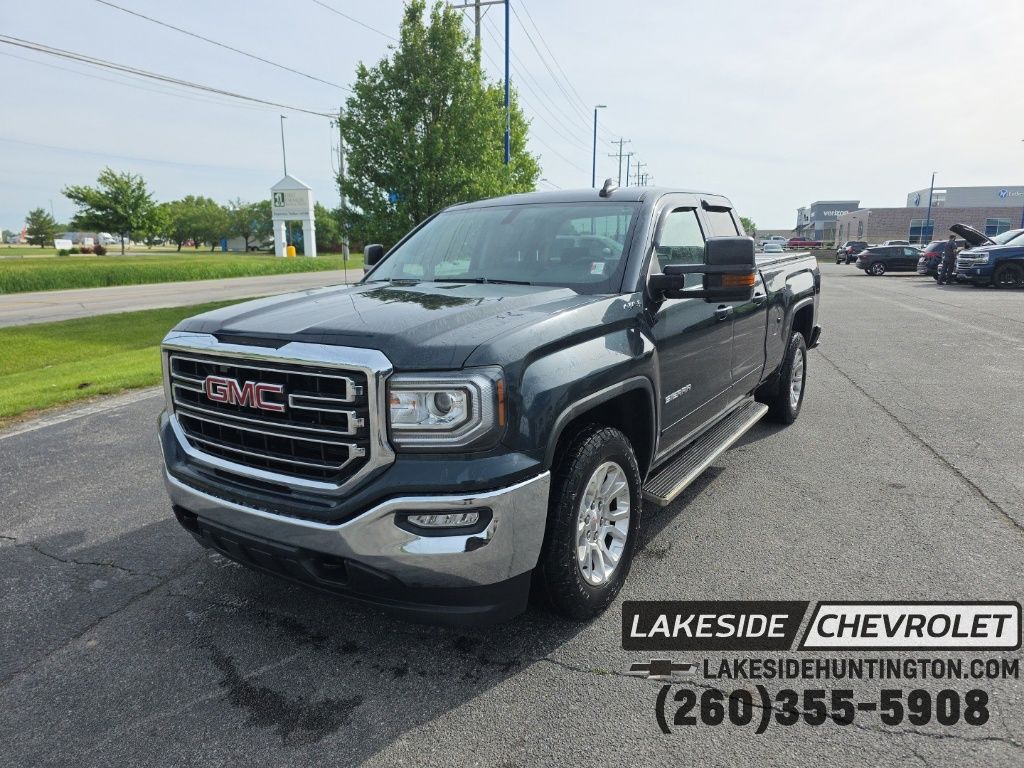 2017 GMC Sierra 4WD Double Cab Standard Box SLE's photo