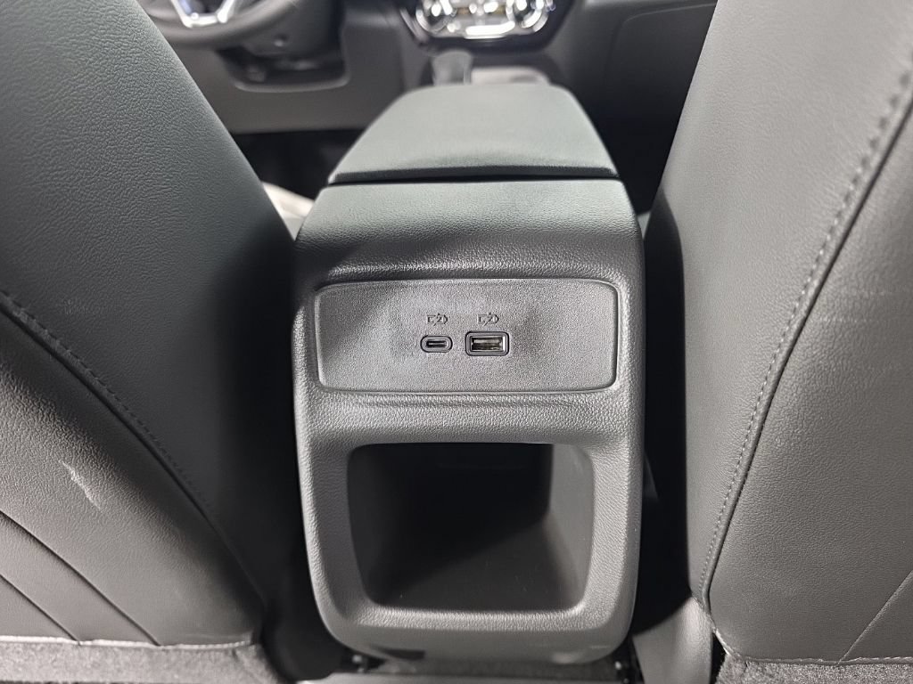 2026 Chevrolet Trax LT - Photo 33