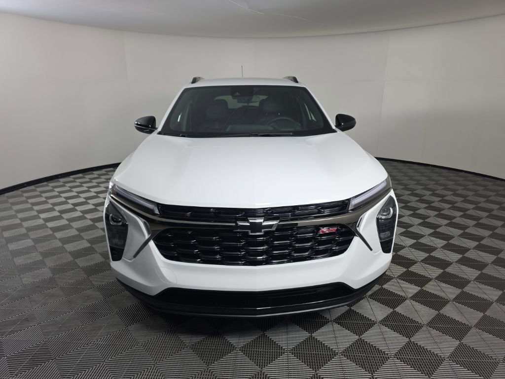 2026 Chevrolet Trax RS - Photo 8