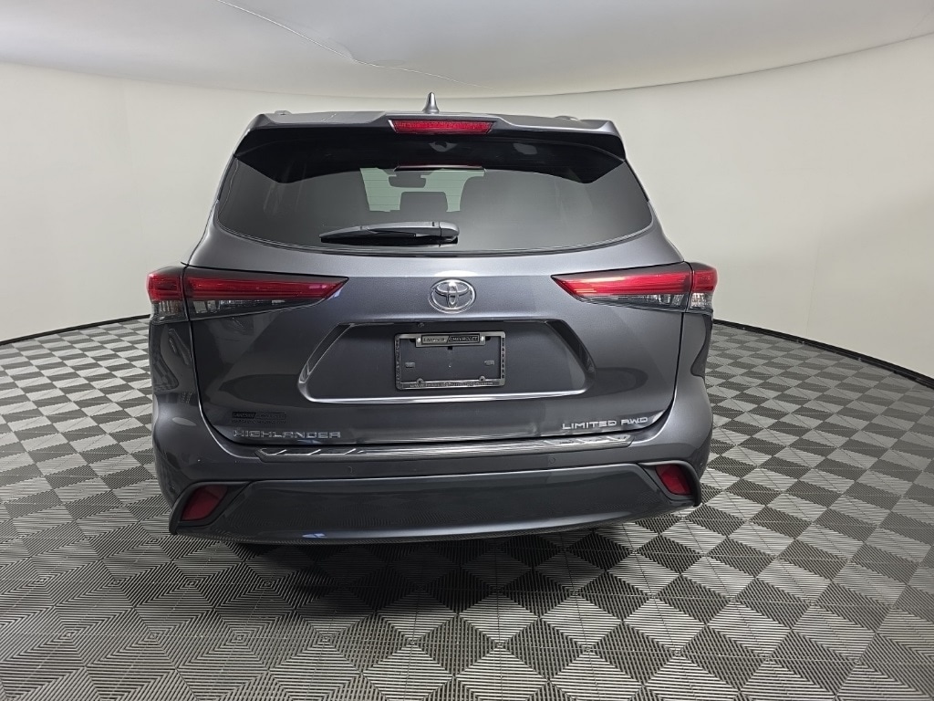 Used 2020 Toyota Highlander Limited SUV